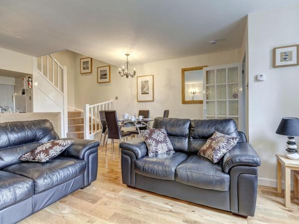 6 Torwood Gables, Buchen Sie Ferienwohnung Hotels in Devon mit Parkplatz, Parkplätze