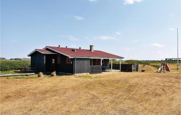 Three-Bedroom Holiday Home In Ringkobing, Book Vacation Home Ringkøbing 