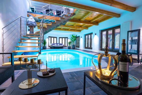 “Moment s“ pool house Trakoscan, Prenota Villa Hotel con piscina a Croatian Zagorje, Piscina