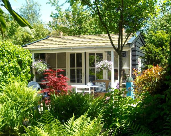 Logies Het Tuinhuisje, Prenota Bed & breakfast Enschede Twente