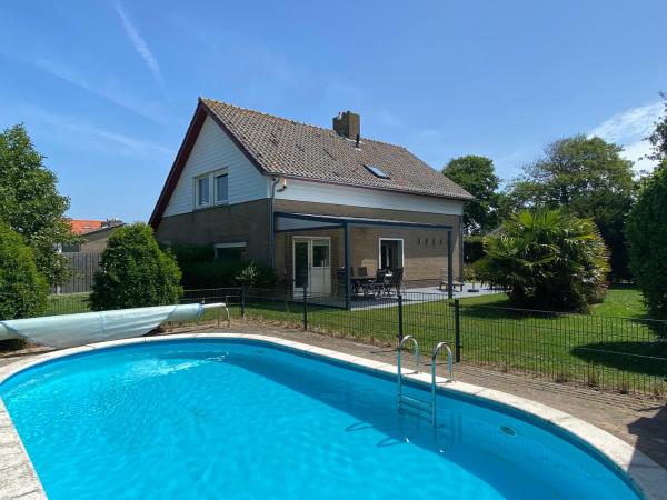 CadSun House - detached house by the beach, Reserva ahora Casa o chalet Hoteles en Zelanda con aparcamiento, Aparcamiento