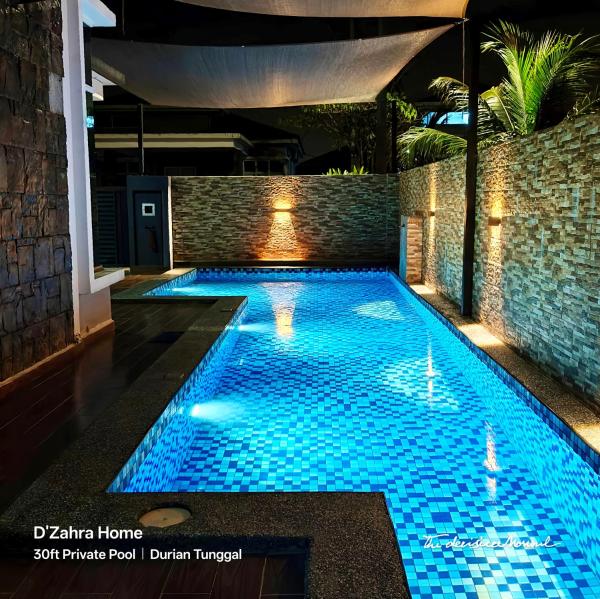 DZAHRA HOME - with 30ft private pool, Prenota Villa Durian Tunggal Malacca