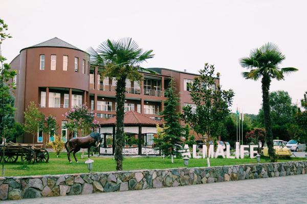 Palmalife Lankaran Resort