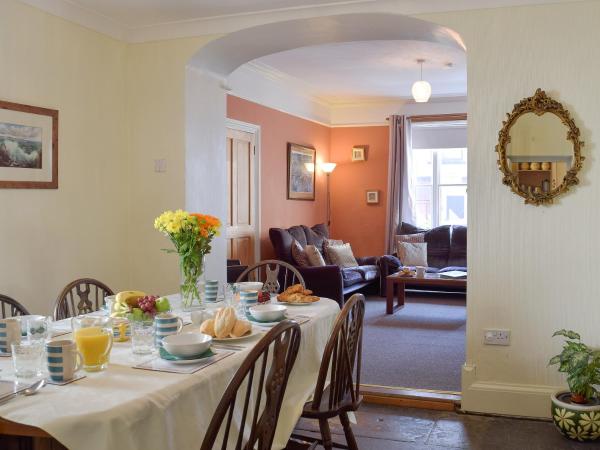 Rose Cottage, Buchen Sie Ferienhaus Tenby 