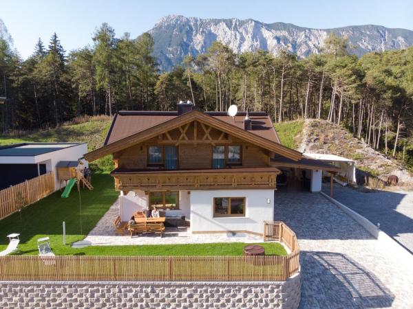 Ferienhaus Sennerhäusl, Prenota Chalet Hotel a Tirolo con parcheggio, Parcheggio