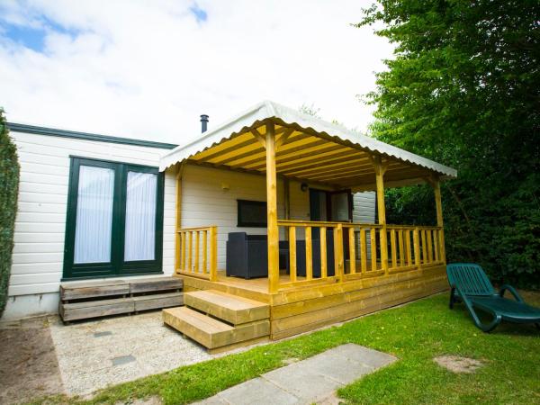 Holiday Home Duinhoeve-1 by Interhome, Prenota Casa vacanze Hotel a Noord-Brabant con piscina, Piscina