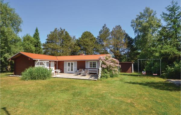 Three-Bedroom Holiday Home In Orsted, Réserver Maison de vacances Ørsted 