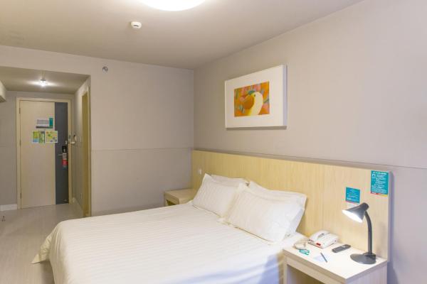 Jinjiang Inn Select Yanan Zaoyuan Road, Prenota Hotel Hotel economici a Yanan