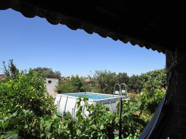 C M Casa de Mares Alojamento Local, Prenota Casa di campagna Hotel con piscina a Alentejo, Piscina