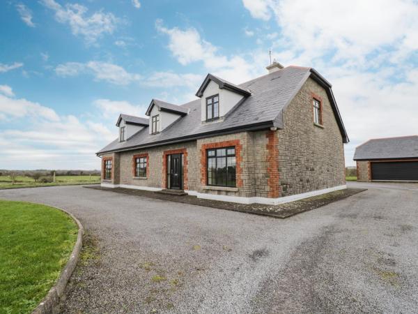 Cloonacastle Cottage, Buchen Sie Ferienhaus Ballinrobe Mayo
