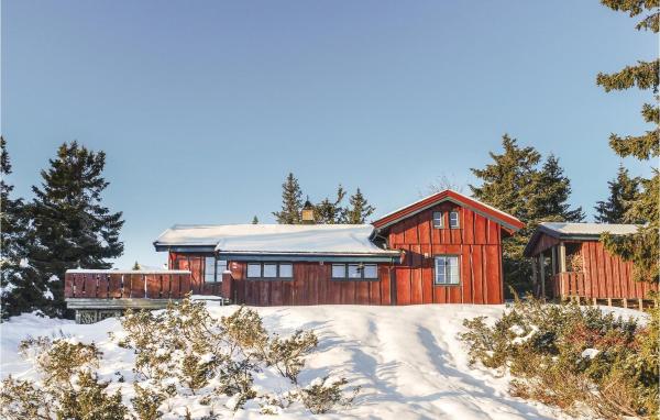 3 Bedroom Amazing Home In Sjusjøen, Buchen Sie Ferienhaus Hotels in Innlandet mit Parkplatz, Parkplätze