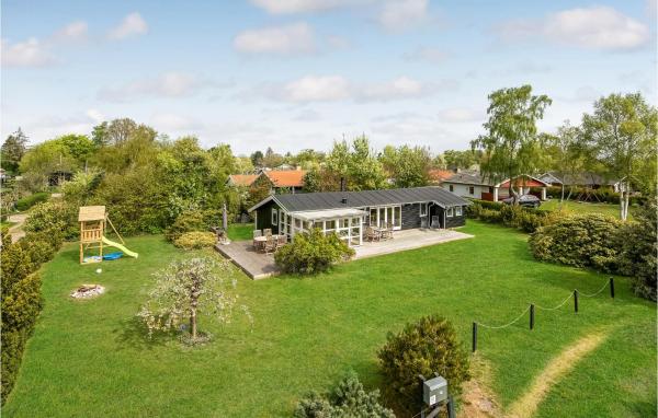 Stunning Home In Sydals With Kitchen, Buchen Sie Ferienhaus Sydals 