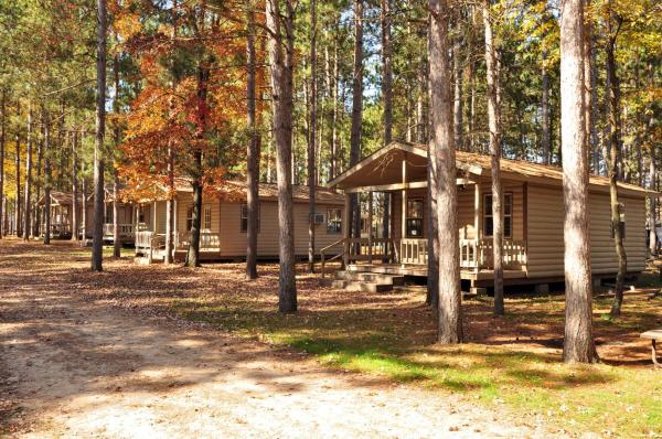 Yukon Trails Camping Resort, Réserver Camping Lyndon Station 