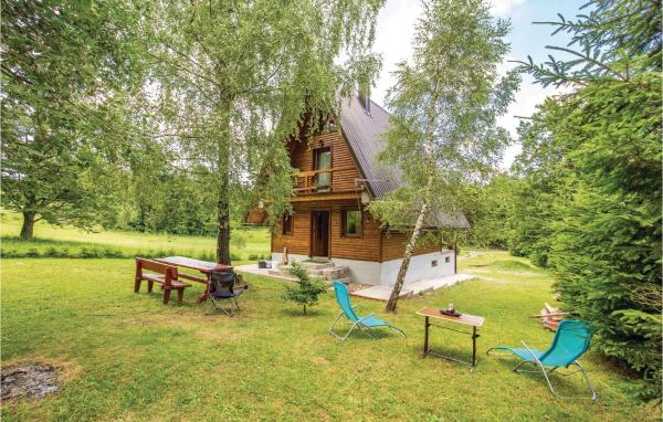 Cozy Home In Delnice With Kitchen, Reserva ahora Casa o chalet Villas en Kvarner, Villa