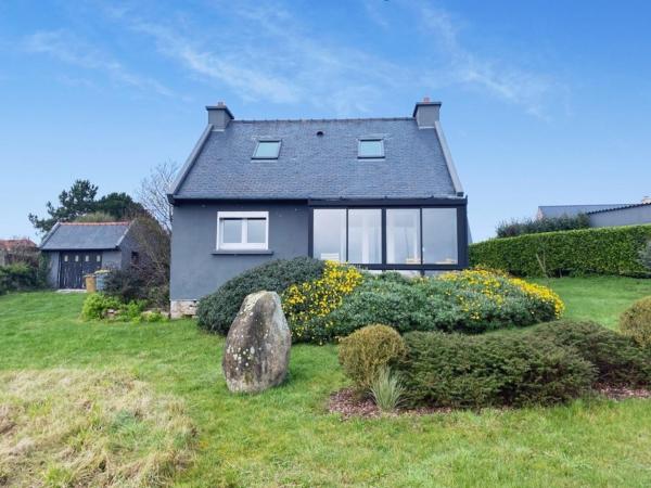 Maison rénovée avec jardin, wifi, BBQ, parking, à 250m de la mer - Pleumeur-Bodou - FR-1-368-14, Prenota Casa vacanze Hotel a Bretagna con parcheggio, Parcheggio