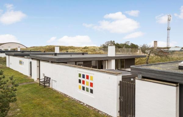 Stunning Home In Pandrup With Kitchen, Prenota Casa vacanze Hotel a Vestjylland con parcheggio, Parcheggio