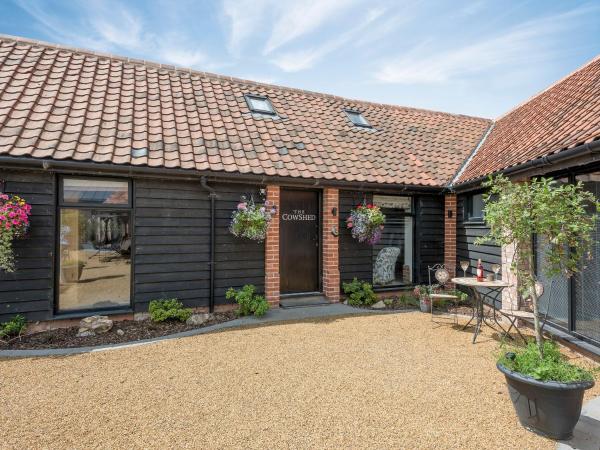 The Cow Shed, Buchen Sie Ferienhaus Hotels in Suffolk mit Parkplatz, Parkplätze