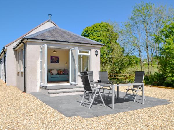 Riverside Cottage, Buchen Sie Ferienhaus  