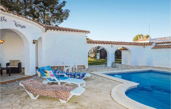 3 Bedroom Awesome Home In Miami Platja, Buchen Sie Ferienhaus Miami Platja 