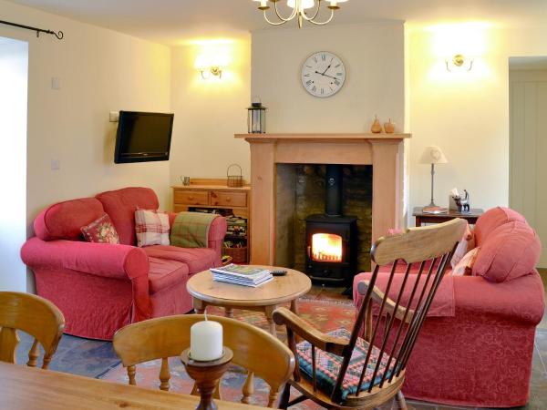 The Steading At Nabny, Buchen Sie Ferienhaus Hotels in Schottland mit Parkplatz, Parkplätze