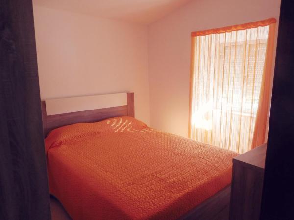 Casa do Fundo do Povo - Serra da Estrela, Book Vacation Home  