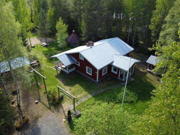 Lomakoti Tuulensuoja, Réserver Appartement Hôtels à Finlande-Occidentale avec parking, Parking
