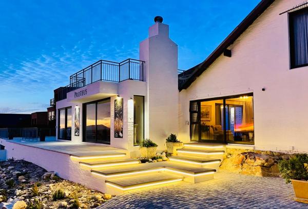 Proteus Beach House, Buchen Sie Villa Rooi-Els Westkap