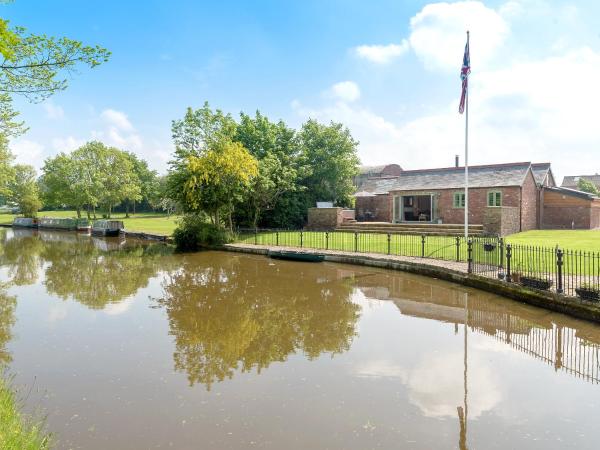 Canal View, Buchen Sie Ferienwohnung Ellesmere Shropshire