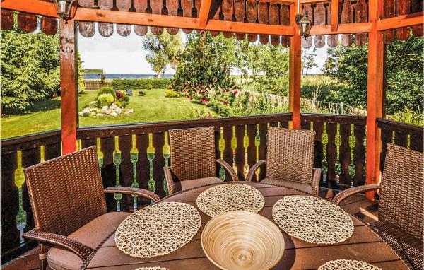 2 Bedroom Gorgeous Home In Nowe Warpno, Reserva ahora Casa o chalet Nowe Warpno Pomerania Occidental