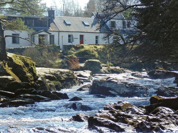 Gracedieu, Buchen Sie Ferienwohnung Hotels in Schottland mit Parkplatz, Parkplätze