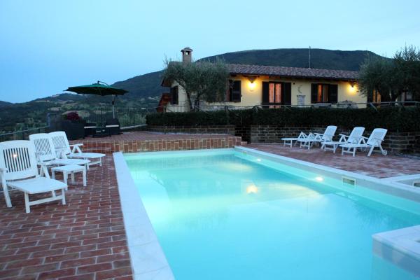 Agriturismo Sole Luna, Réserver Séjour à la ferme Piano Delle Pieve Ombrie