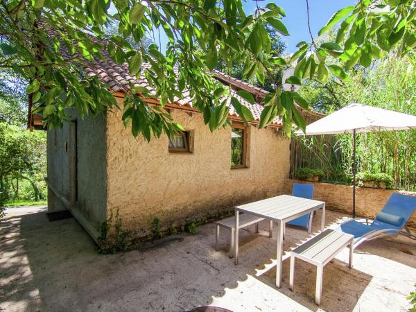 Cozy Cottage in Bourgnac with bubble bath, Prenota Casa vacanze Bourgnac White Perigord