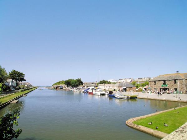 Primrose Cottage, Buchen Sie Ferienhaus Hotels in Cornwall mit Parkplatz, Parkplätze