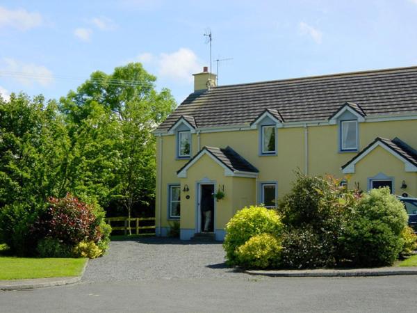 The Waterside Cottages, Prenota  Hotel a Munster con parcheggio, Parcheggio