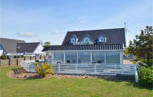 Amazing Home In Ebeltoft With Sauna, Book Vacation Home Ebeltoft Midtjylland