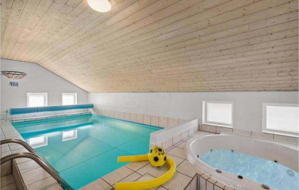 Gorgeous Home In Harboøre With Sauna, Reserva ahora Casa o chalet Hoteles con piscina en Vestjylland, Piscina