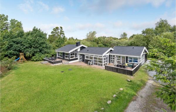 Cozy Home In Jerup With Kitchen, Book Vacation Home Jerup Hotels with a Pool, Swimming Pool