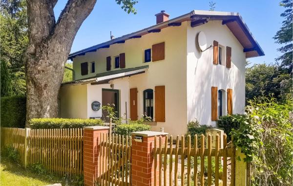 Awesome Home in Falkenstein With 2 Bedrooms