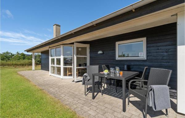 Holiday Home Tranebærvej Denm, Book Vacation Home Hemmet 