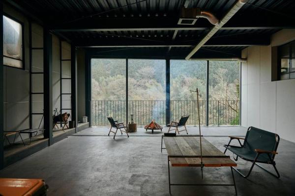 目の前が吉野川・雨天でも屋外体験ができる絶景の一軒家, Buchen Sie Ferienhaus Ferienhäuser in Shikoku, Cottage