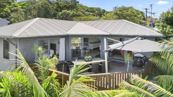 A Grand Beach Retreat, Buchen Sie Ferienhaus Killcare Central Coast