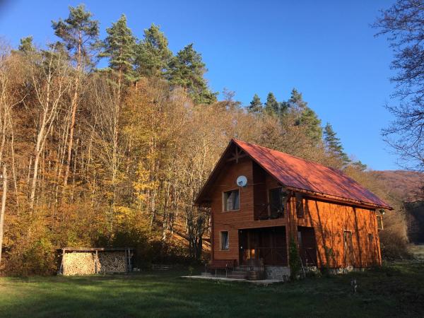 Дом у озера, Prenota Casa vacanze Turʼya Paseka 