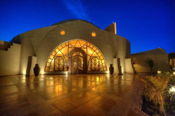 Shams Alam Beach Resort, Prenota Resort Hotel a Mar Rosso con parcheggio, Parcheggio