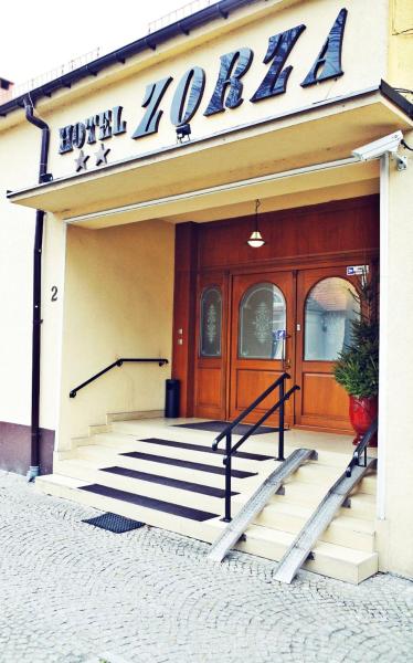 Hotel Zorza, Buchen Sie Hotel Namysłów 