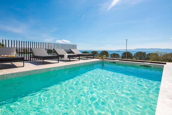 Luxury Villa Ole with Pool, Buchen Sie  Hotels mit Pool in Kvarner-Bucht, Schwimmbad