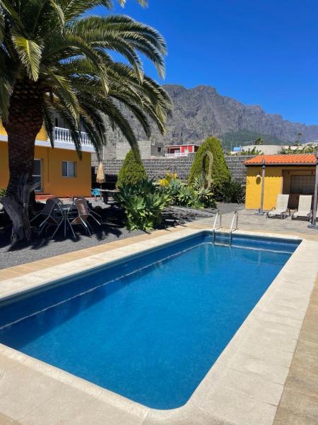 Apartamentos Casa Rosán, junto a la Caldera de Taburiente, Buchen Sie  Hotels in La Palma mit Parkplatz, Parkplätze