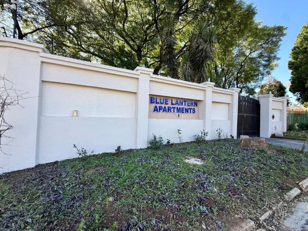 Blue Lantern Bed and Breakfast, Buchen Sie Aparthotel Kempton Park Gauteng