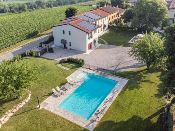RipassoQui, Prenota  Hotel con piscina a Veneto, Piscina