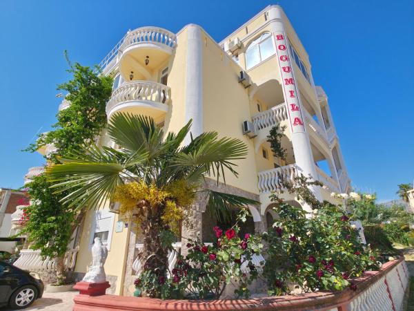 Bogumila Hotel