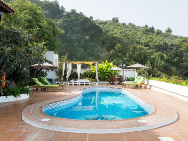 Casa el Mirlo: Paraíso rural con piscina y hermosos jardines en Icod de los Vinos, Tenerife - ES-279-20, Buchen Sie  Hotels mit Pool in Teneriffa, Schwimmbad